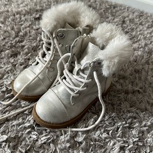 Sugar Boots size 7 little girls